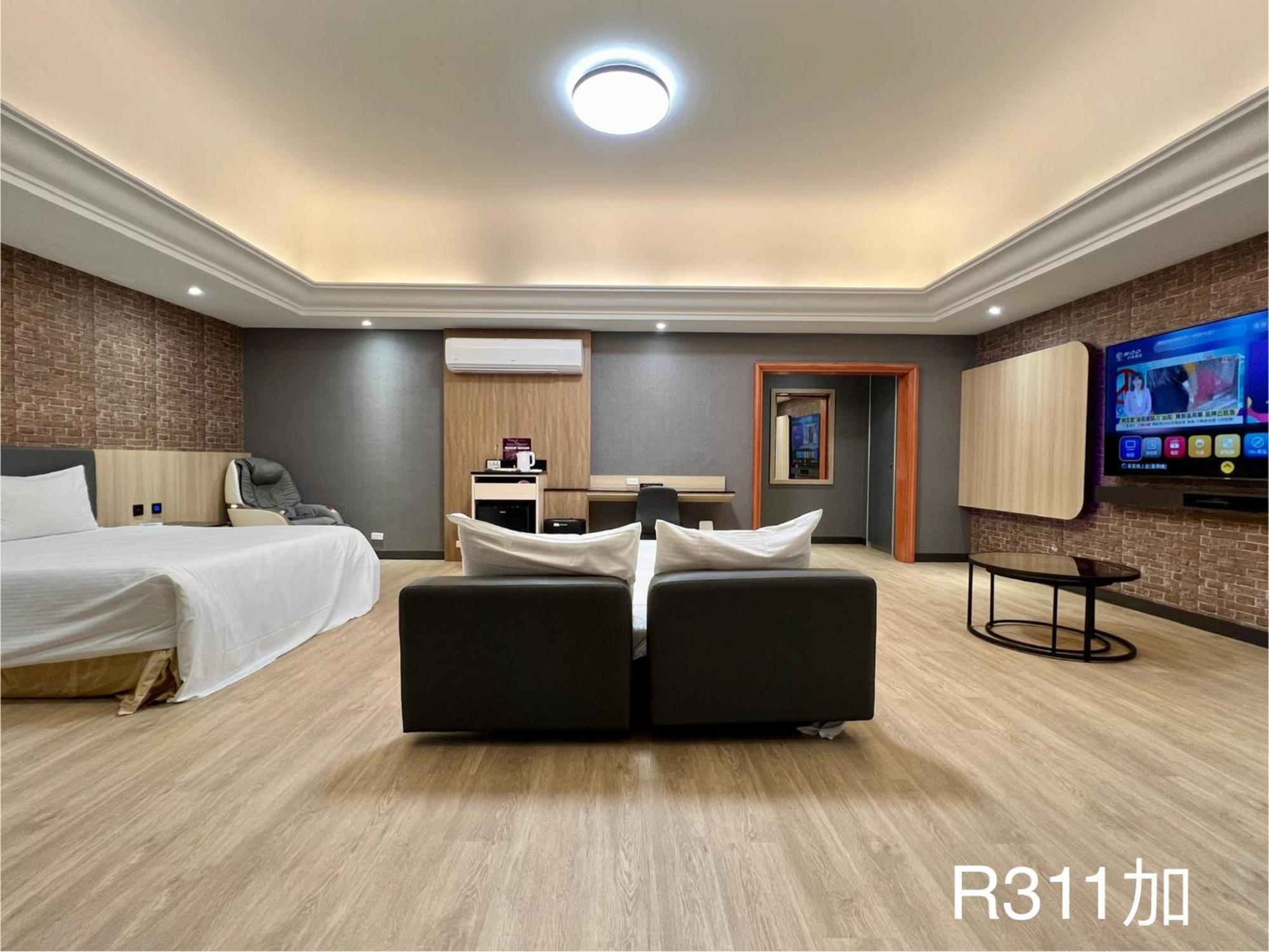 Holiday Motel Ταϊνάν Εξωτερικό φωτογραφία