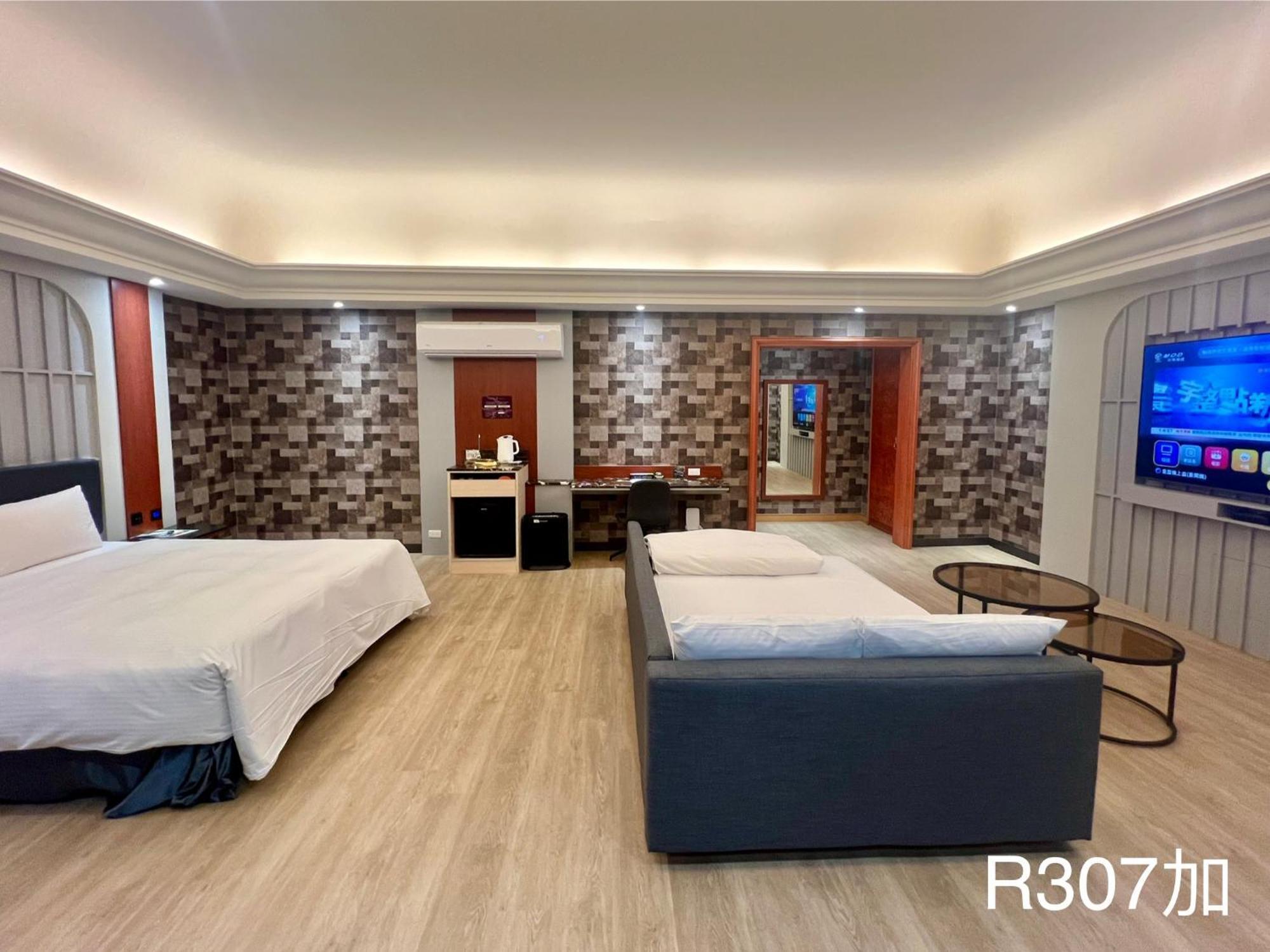 Holiday Motel Ταϊνάν Εξωτερικό φωτογραφία